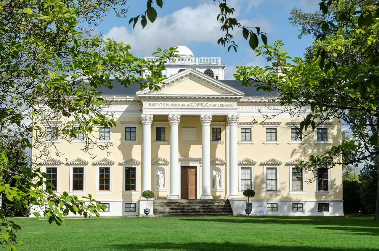 Wat is de geschiedenis van Dessau (Saksen-Anhalt)