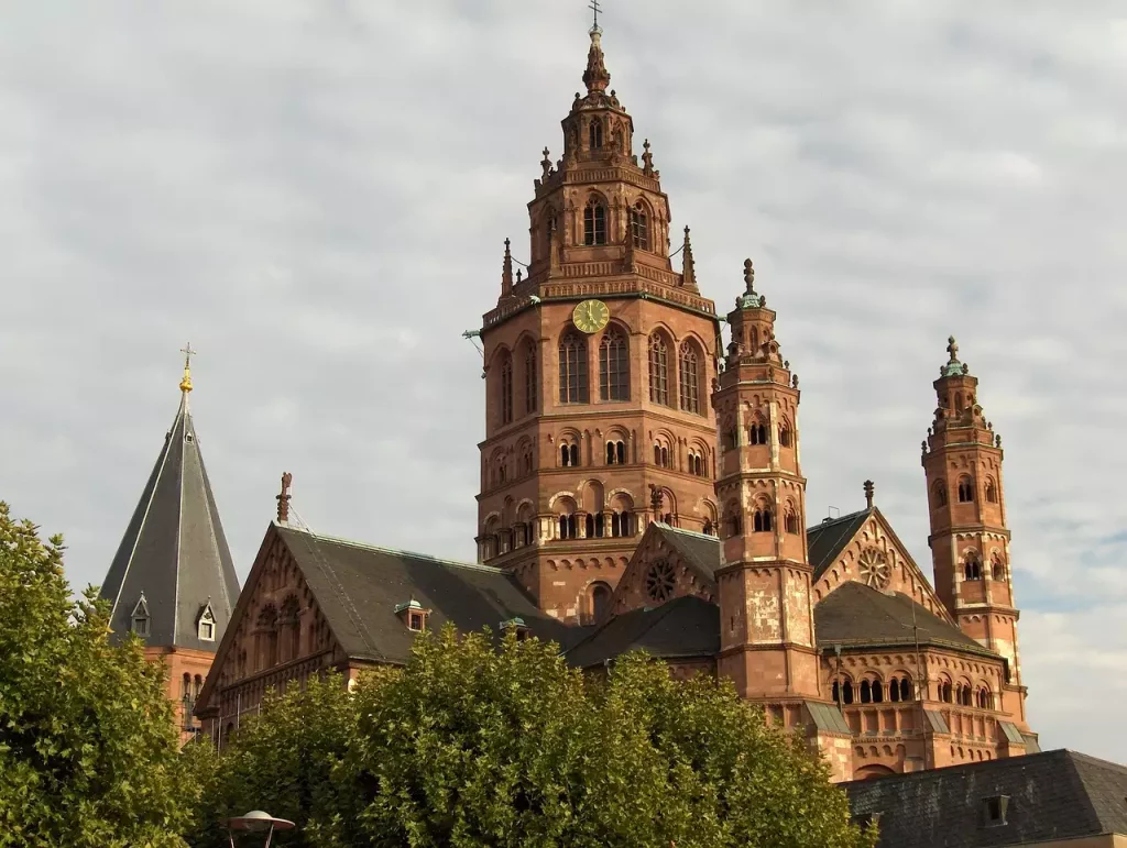Wat is de geschiedenis van Mainz (hoofdstad van Rijnland-Palts)