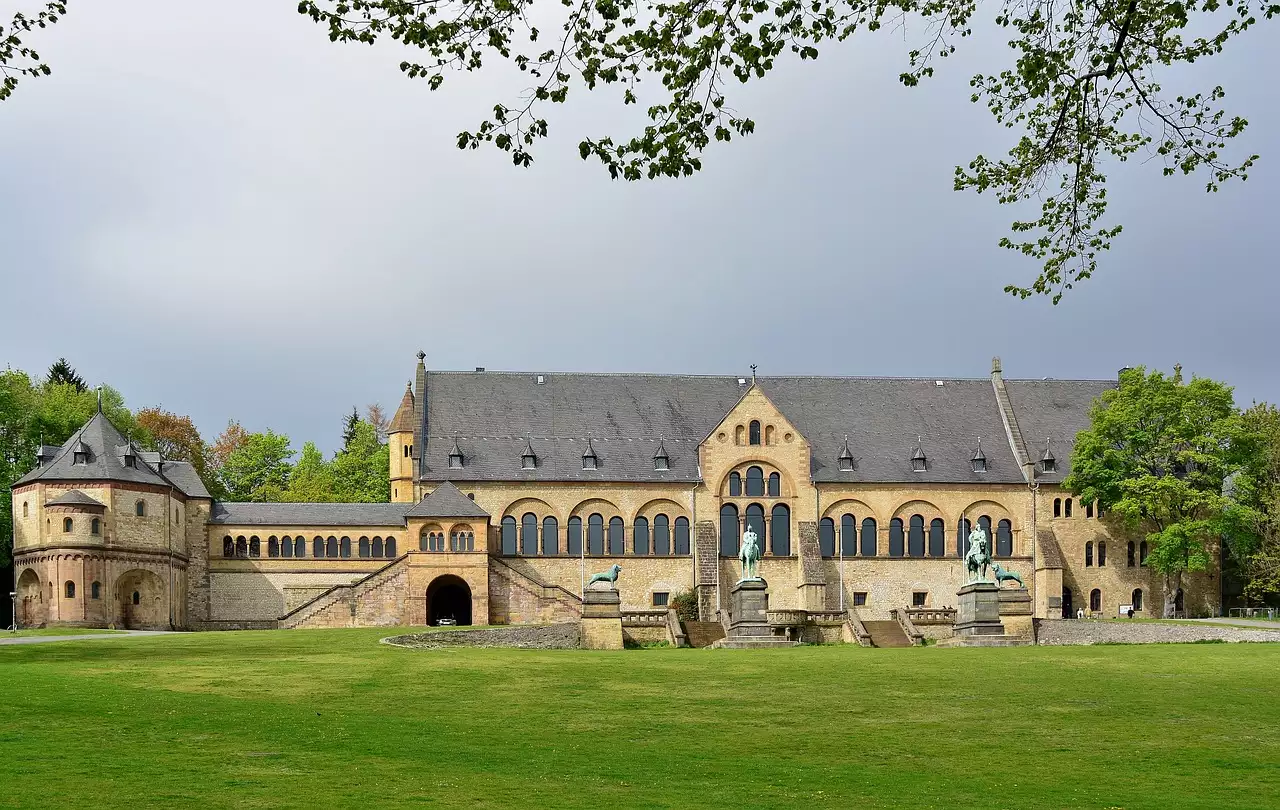 Wat zijn toeristische bezienswaardigheden in Goslar (Nedersaksen)
