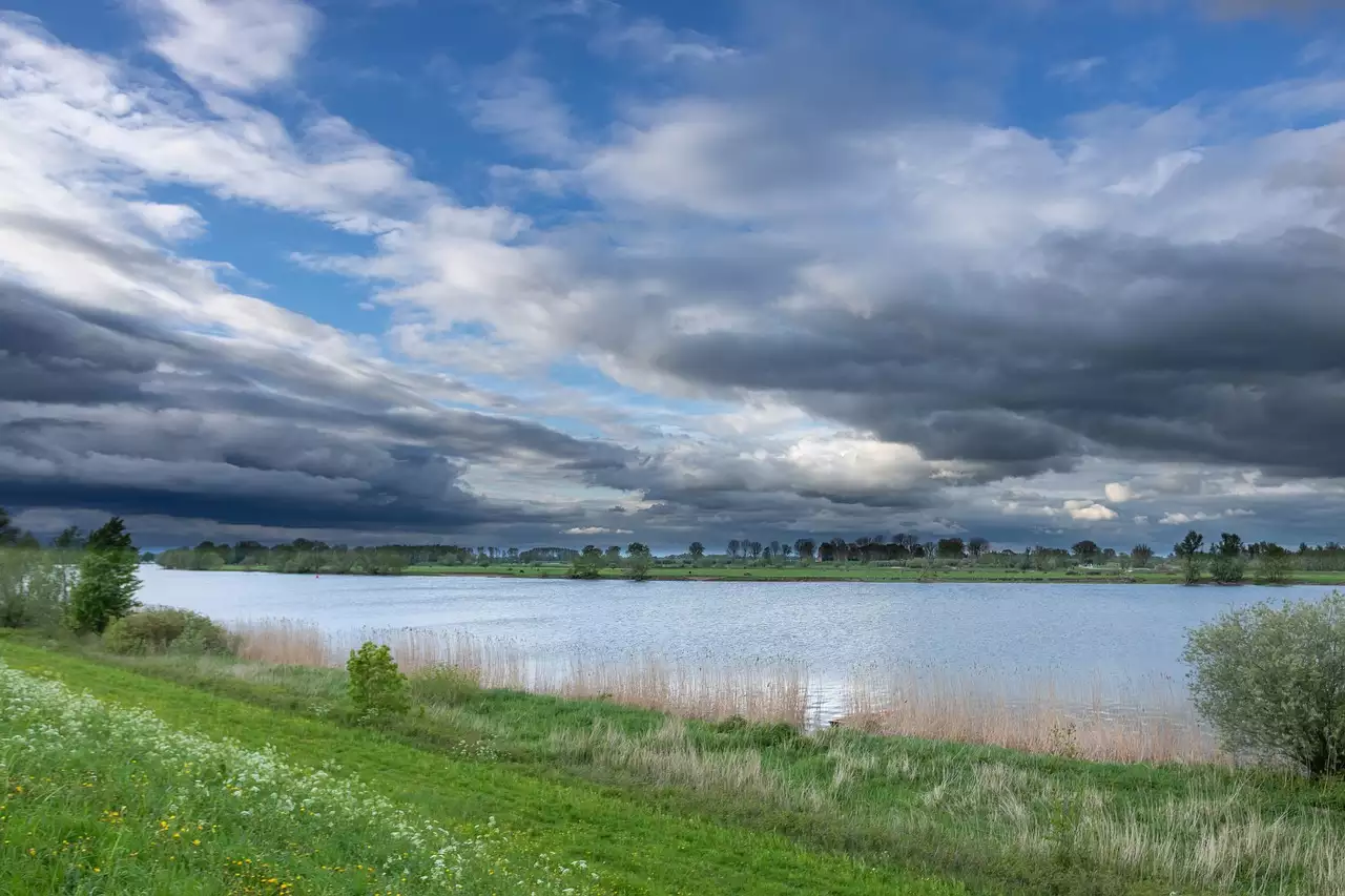 Wat zijn mooie wandelroutes / fietsroutes in Altena (Noordrijn-Westfalen)