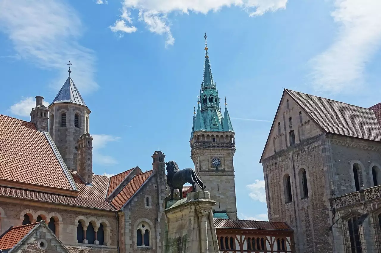 Wat zijn toeristische bezienswaardigheden in Dannenberg (Elbe) (Nedersaksen)