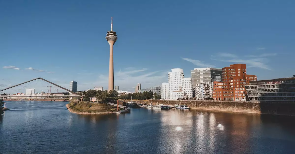Wat zijn toeristische bezienswaardigheden in Düsseldorf (hoofdstad van Noordrijn-Westfalen)