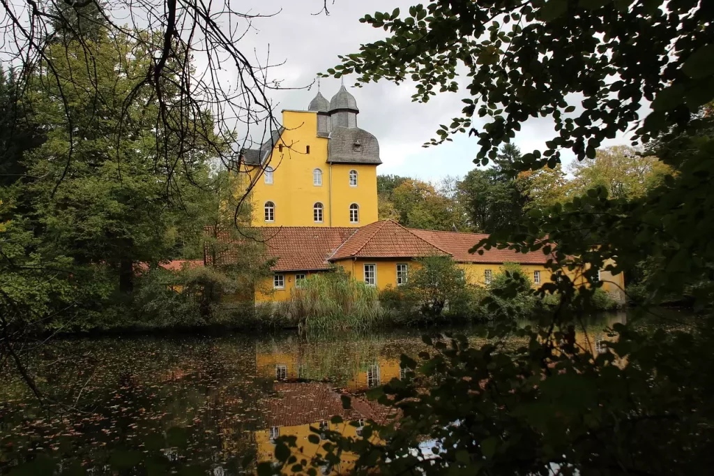 Wat zijn toeristische bezienswaardigheden in Schloß Holte-Stukenbrock (Noordrijn-Westfalen)