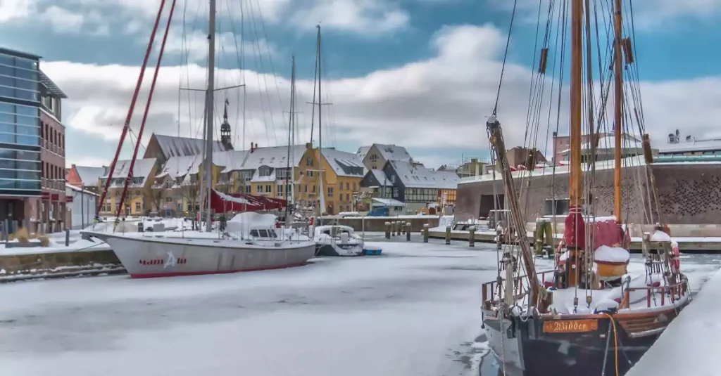 Wat zijn toeristische bezienswaardigheden in Stralsund, (Mecklenburg-Voor-Pommeren)