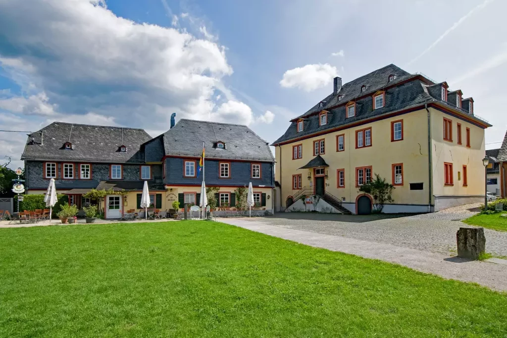 Wat zijn toeristische bezienswaardigheden in Taunusstein (Hessen)