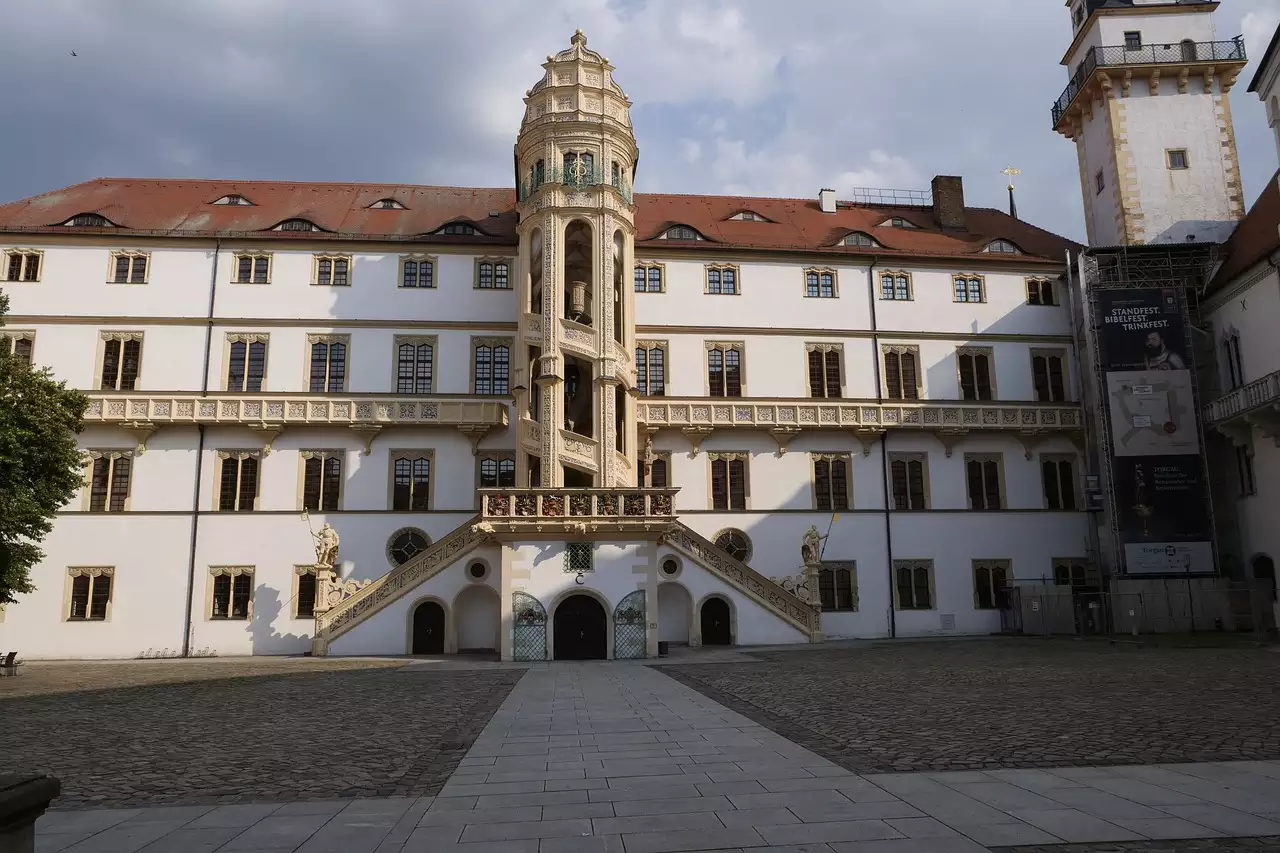 Wat zijn toeristische bezienswaardigheden in Torgau (Saksen)