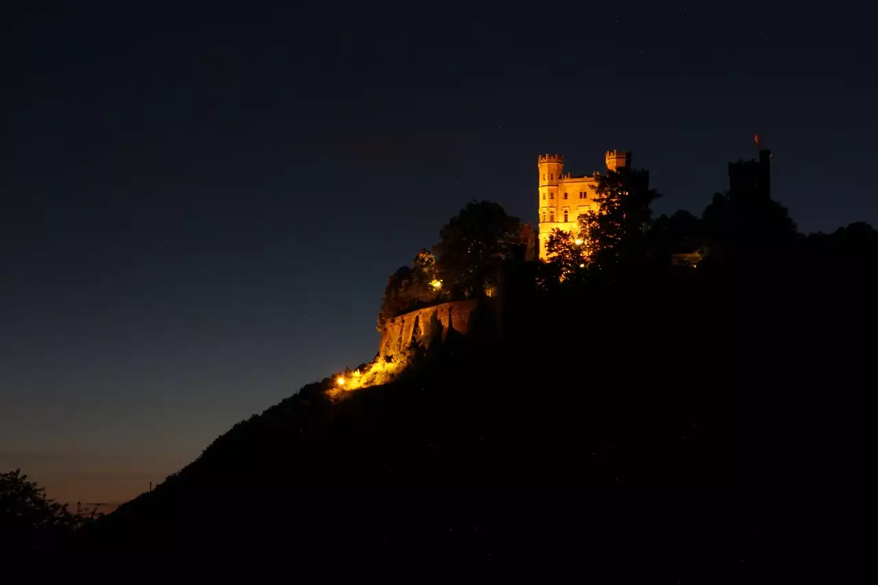 Wat zijn toeristische bezienswaardigheden in Ortenberg (Hessen)