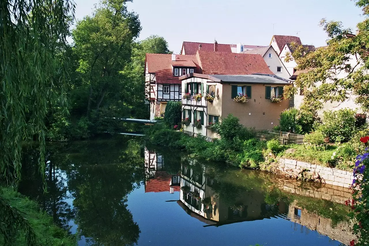 Wat zijn toeristische bezienswaardigheden in Waiblingen (Baden-Württemberg)