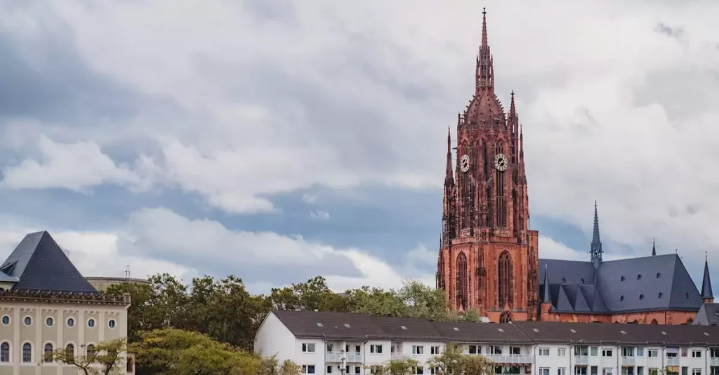 Wat is de geschiedenis van Frankfurt am Main (Hessen)