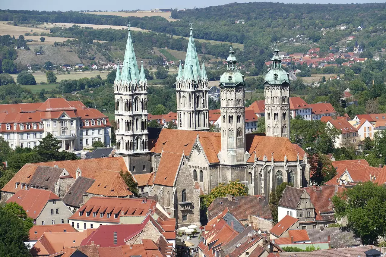 Wat is de geschiedenis van Naumburg (Hessen)