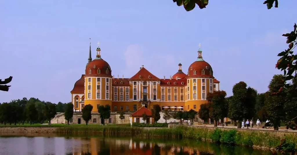 Wat zijn toeristische bezienswaardigheden in Hartha (Saksen)