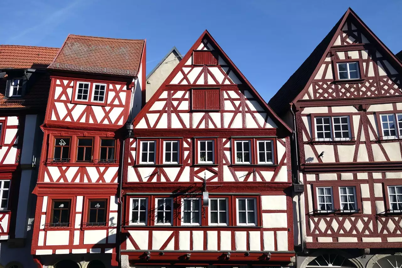Wat zijn toeristische bezienswaardigheden in Ochsenfurt (Beieren)