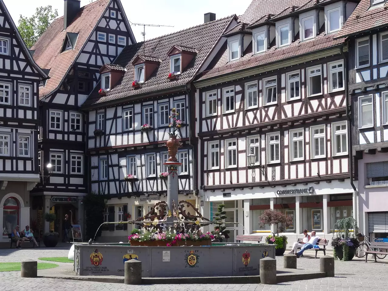 Wat zijn toeristische bezienswaardigheden in Schorndorf (Baden-Württemberg)