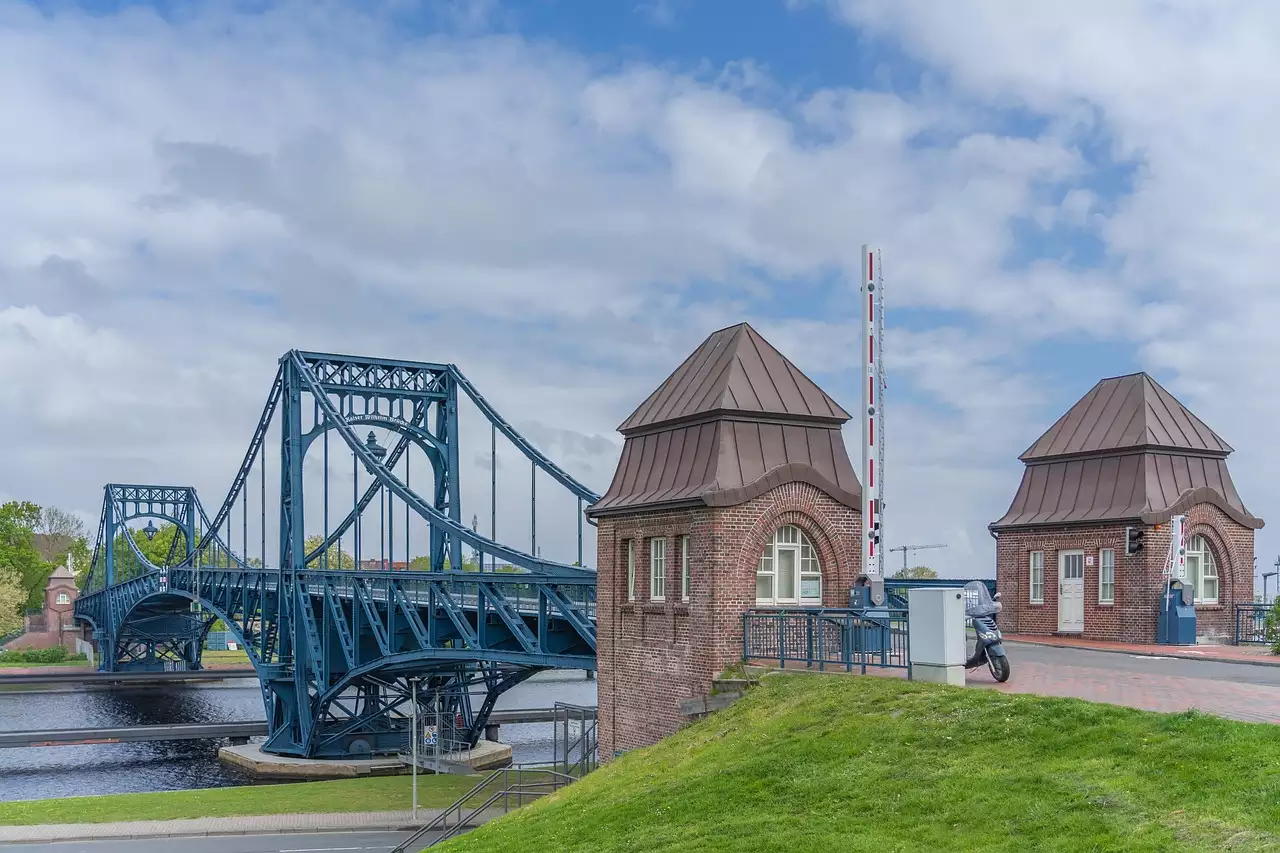 Wat zijn mooie wandelroutes / fietsroutes in Wilhelmshaven (Nedersaksen)
