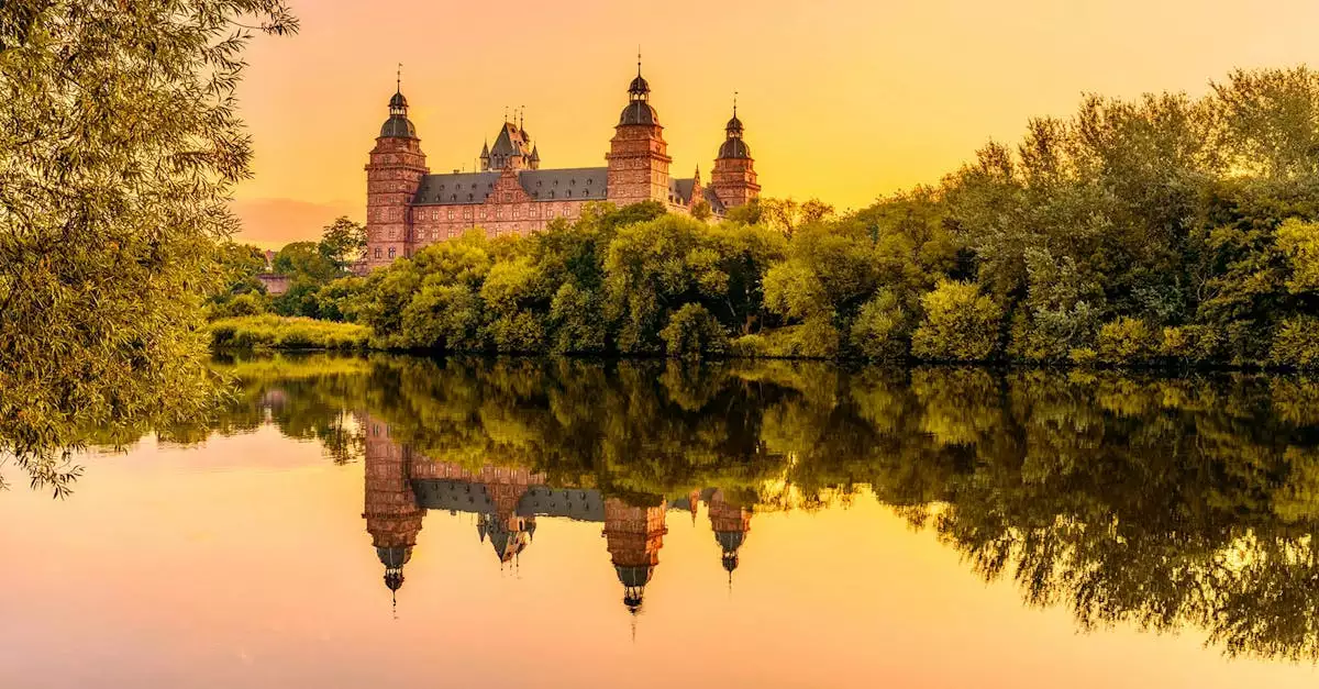 Wat zijn toeristische bezienswaardigheden in Aschaffenburg (Beieren)