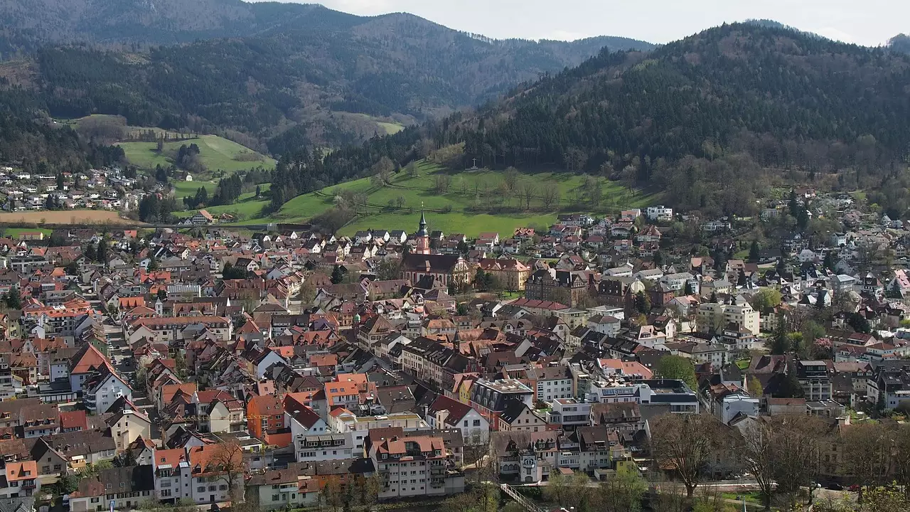 Wat zijn toeristische bezienswaardigheden in Waldkirch (Baden-Württemberg)