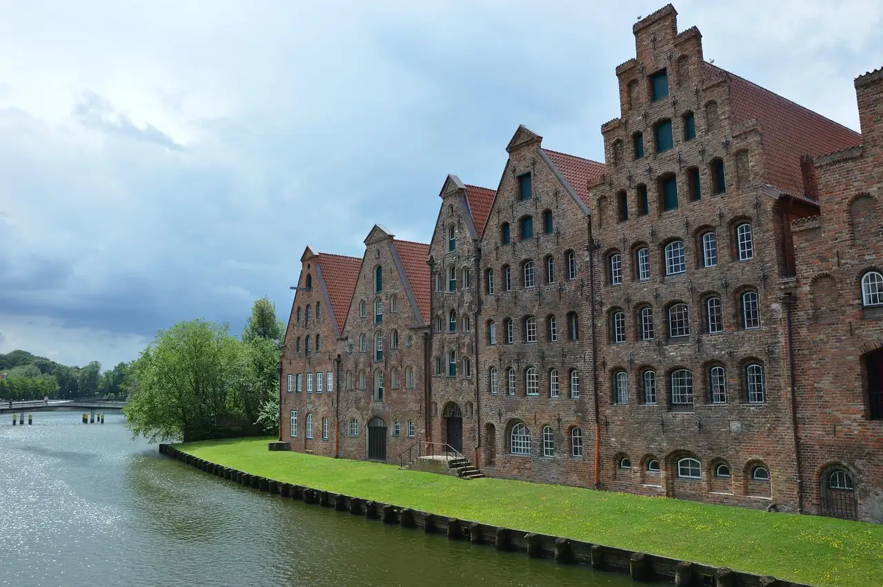 Wat zijn mooie wandelroutes / fietsroutes in Lübeck (Sleeswijk-Holstein)