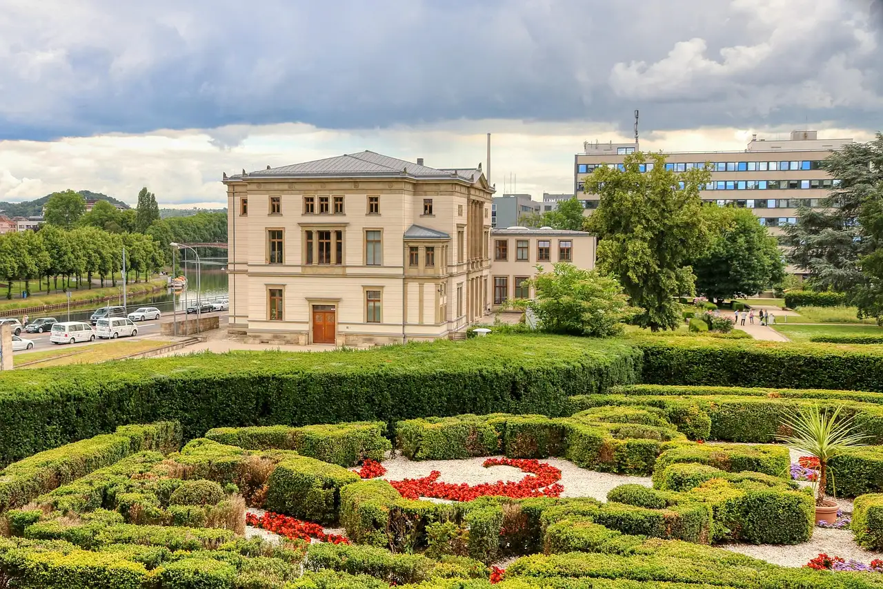 Wat zijn toeristische bezienswaardigheden in Saarbrücken (hoofdstad van Saarland)