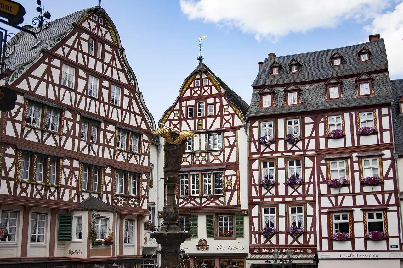 Wat is de geschiedenis van Bernkastel-Kues (Rijnland-Palts)