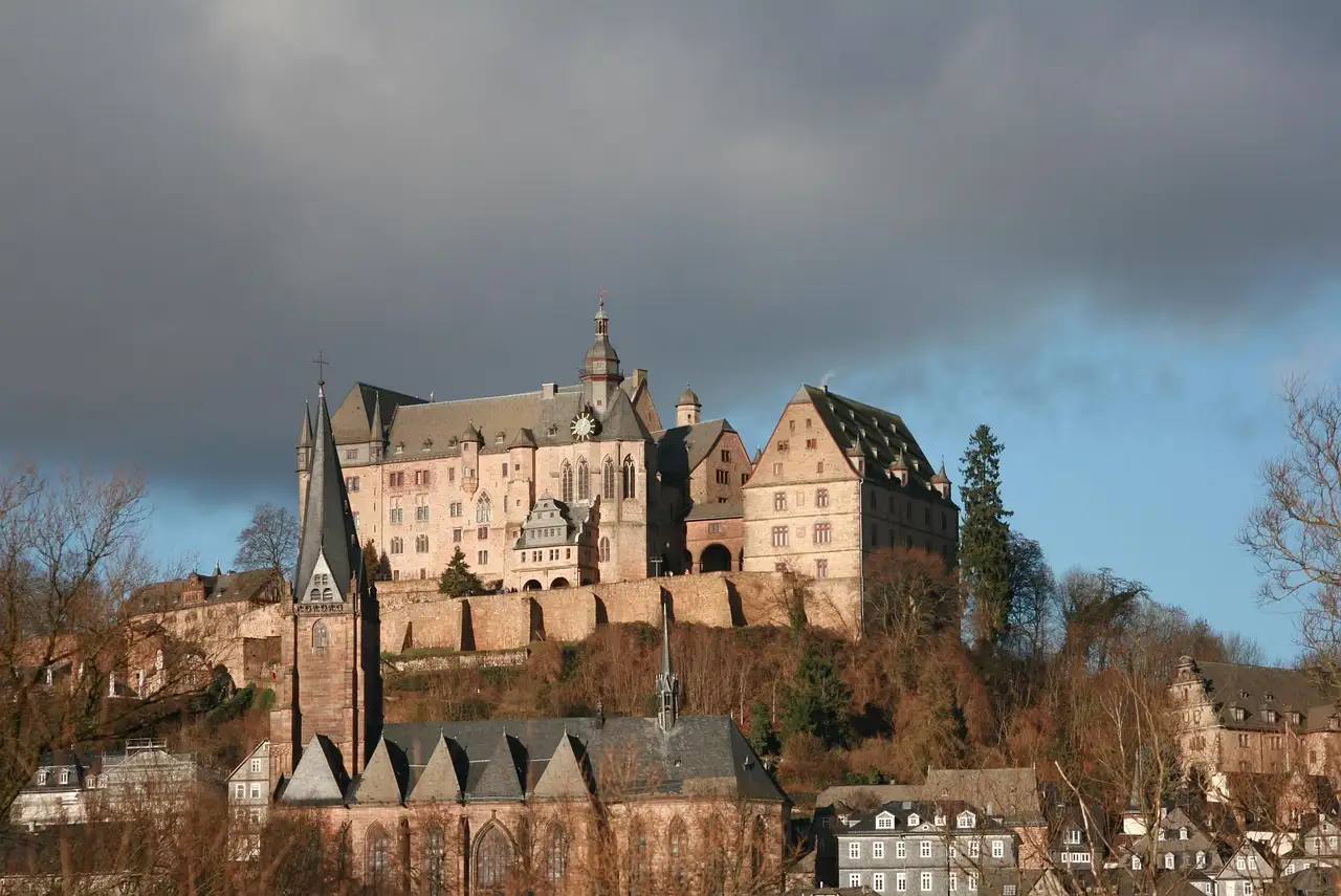Wat is de geschiedenis van Marburg (Hessen)